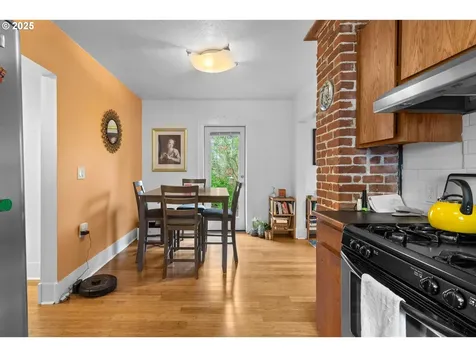 1736 N Prescott Street Portland OR 97217
