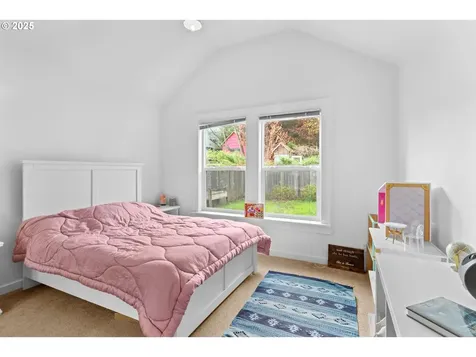 1736 N Prescott Street Portland OR 97217