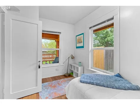 1736 N Prescott Street Portland OR 97217