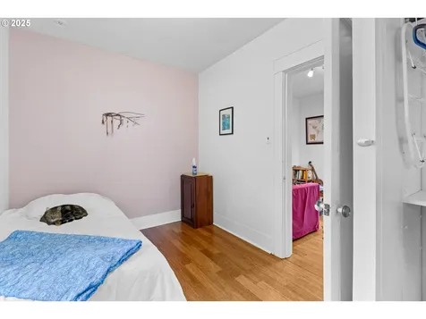 1736 N Prescott Street Portland OR 97217