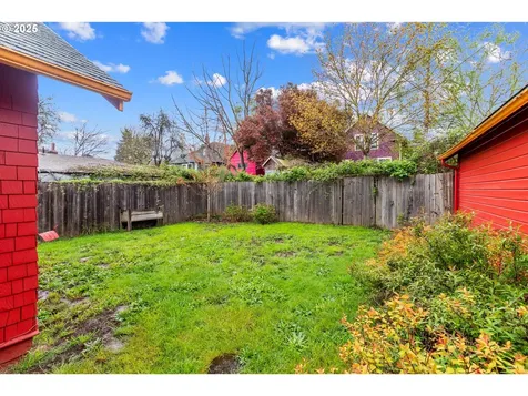 1736 N Prescott Street Portland OR 97217