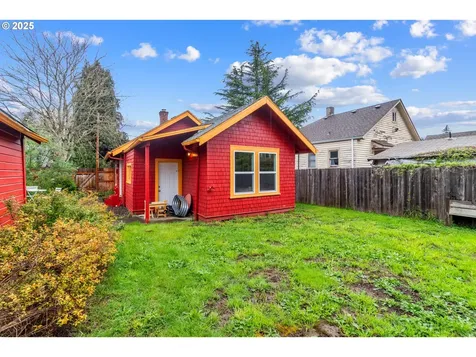 1736 N Prescott Street Portland OR 97217