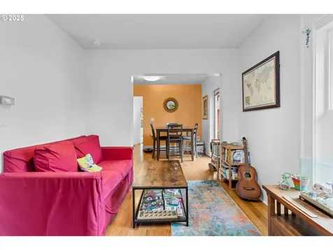 1736 N Prescott Street Portland OR 97217