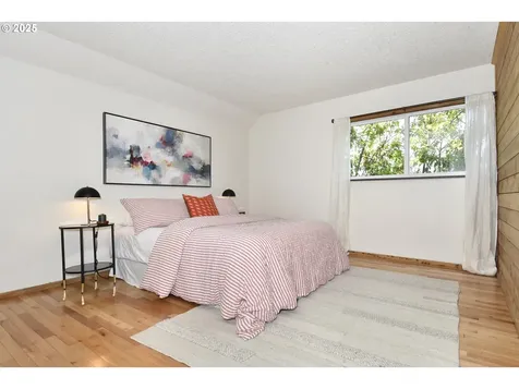 6227 NE 10th Avenue Portland OR 97211