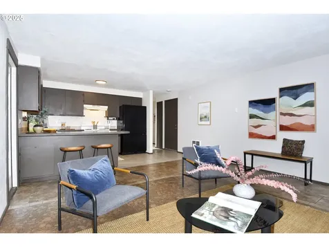 6227 NE 10th Avenue Portland OR 97211