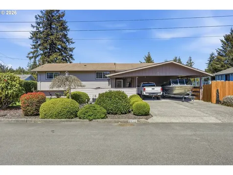 2820 Country Club Court Reedsport OR 97467