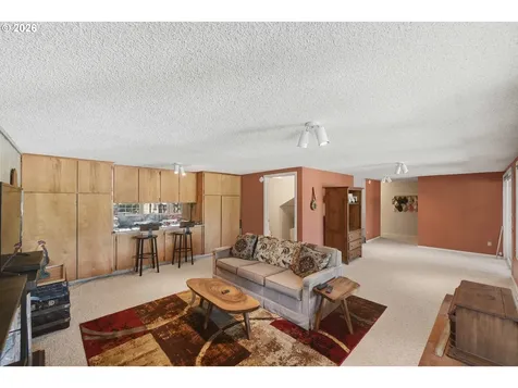 2820 Country Club Court Reedsport OR 97467