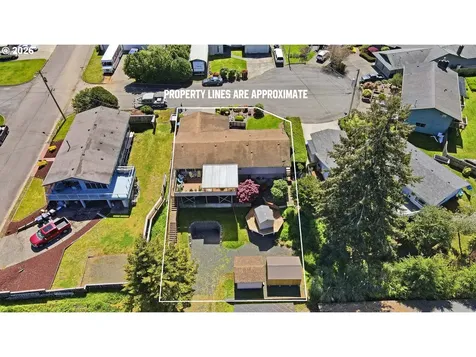 2820 Country Club Court Reedsport OR 97467