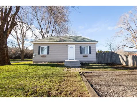 512 20th Street La Grande OR 97850
