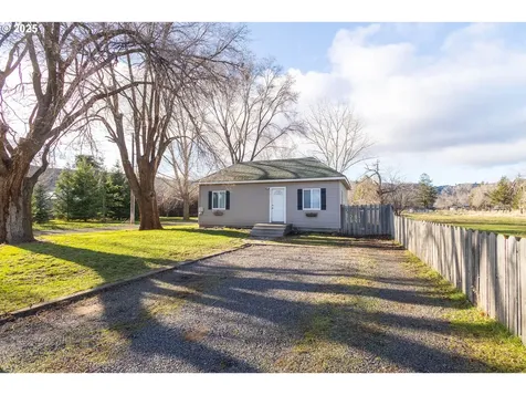 512 20th Street La Grande OR 97850