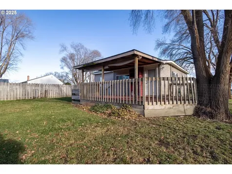 512 20th Street La Grande OR 97850