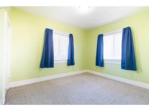 512 20th Street La Grande OR 97850