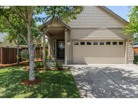 1141 Riverfront Way Cottage Grove OR 97424