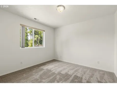 1141 Riverfront Way Cottage Grove OR 97424