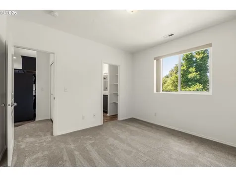 1141 Riverfront Way Cottage Grove OR 97424