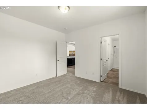 1141 Riverfront Way Cottage Grove OR 97424