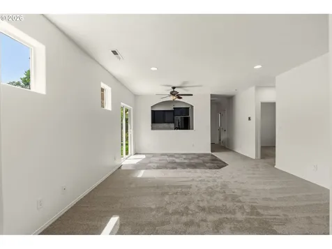 1141 Riverfront Way Cottage Grove OR 97424