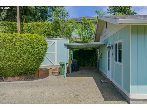 580 8th Avenue Coos Bay OR 97420
