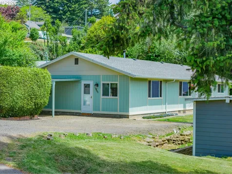 580 8th Avenue Coos Bay OR 97420