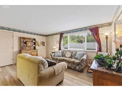 580 8th Avenue Coos Bay OR 97420