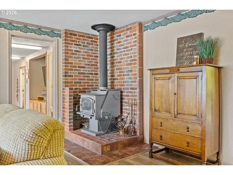 580 8th Avenue Coos Bay OR 97420