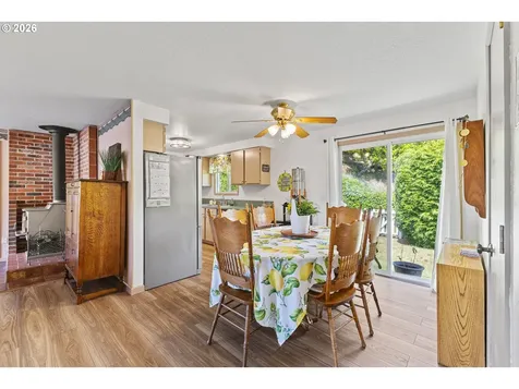 580 8th Avenue Coos Bay OR 97420