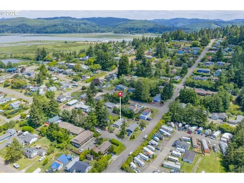 580 8th Avenue Coos Bay OR 97420