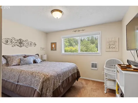 580 8th Avenue Coos Bay OR 97420