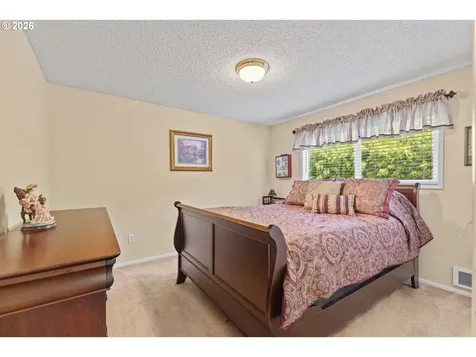 580 8th Avenue Coos Bay OR 97420