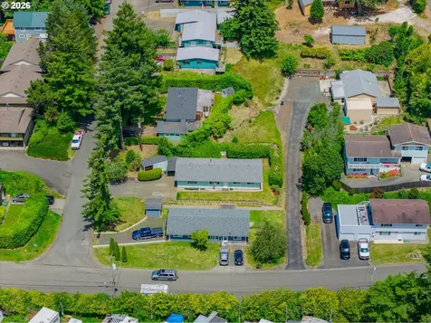 580 8th Avenue Coos Bay OR 97420