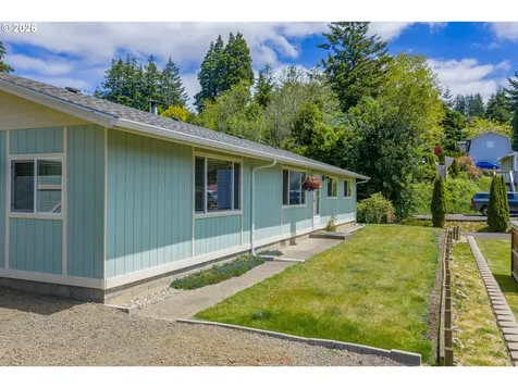 580 8th Avenue Coos Bay OR 97420