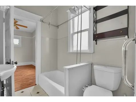 5636 N Delaware Avenue Portland OR 97217
