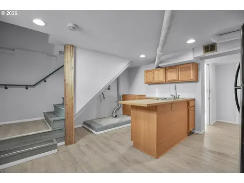 5636 N Delaware Avenue Portland OR 97217