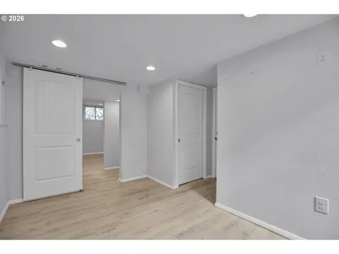 5636 N Delaware Avenue Portland OR 97217