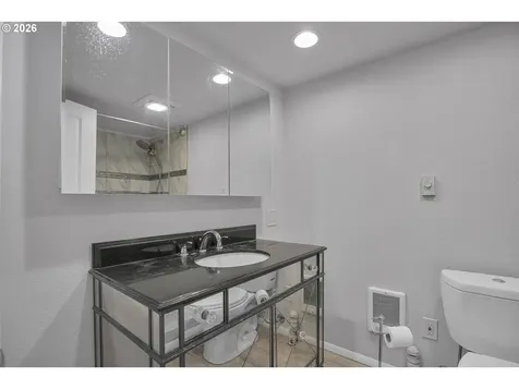 5636 N Delaware Avenue Portland OR 97217