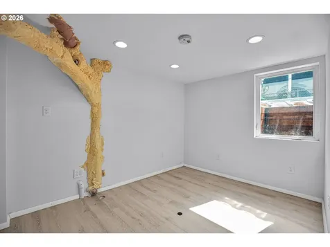 5636 N Delaware Avenue Portland OR 97217