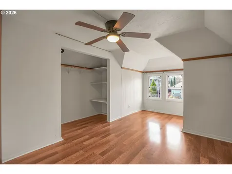5636 N Delaware Avenue Portland OR 97217