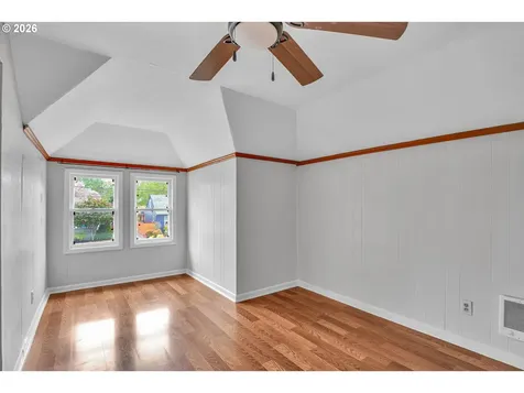 5636 N Delaware Avenue Portland OR 97217