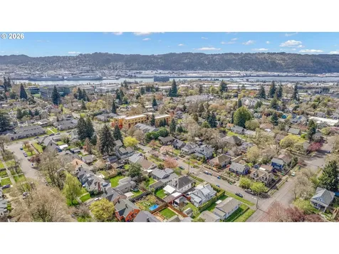 5636 N Delaware Avenue Portland OR 97217