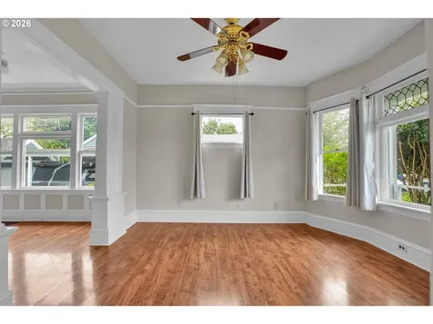 5636 N Delaware Avenue Portland OR 97217