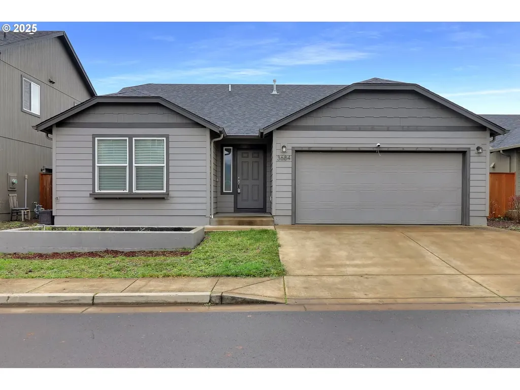 3684 Phantom Way Eugene OR 97402