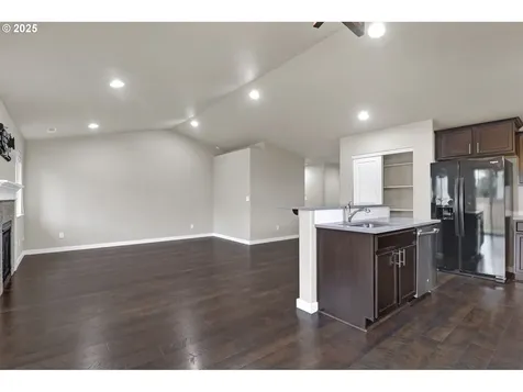 3684 Phantom Way Eugene OR 97402
