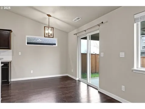 3684 Phantom Way Eugene OR 97402