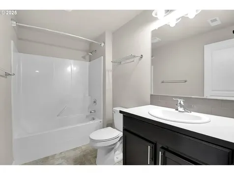 3684 Phantom Way Eugene OR 97402