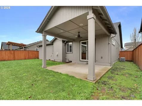 3684 Phantom Way Eugene OR 97402