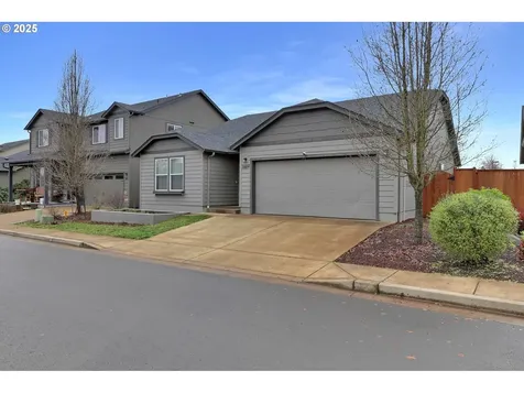 3684 Phantom Way Eugene OR 97402
