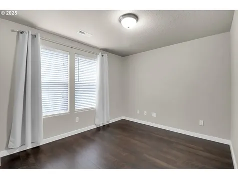 3684 Phantom Way Eugene OR 97402