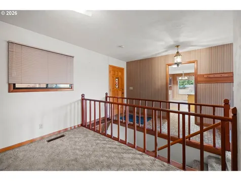 6884 S Hansen Lane Aurora OR 97002