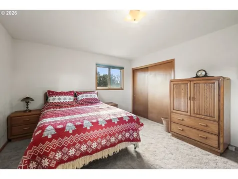6884 S Hansen Lane Aurora OR 97002