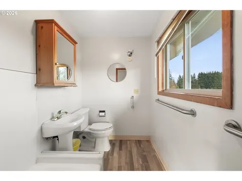 6884 S Hansen Lane Aurora OR 97002